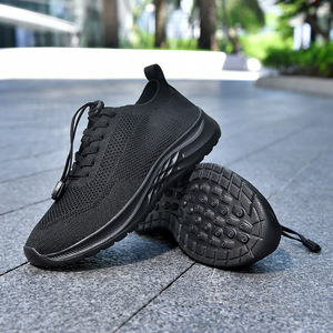 Chaussures de course unisexes entièrement noires en maille respirante à lacets rapides, baskets décontractées antidérapantes à semelle en caoutchouc résistant à l'usure - Product Image 1