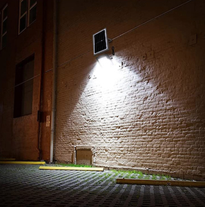 Chất lượng cao bán buôn giá rẻ năng lượng mặt trời phản xạ dẫn lũ đèn 10 giờ pin năng lượng mặt trời lũ đèn - Product Image 5