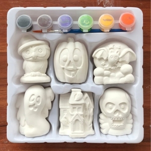 Set Pittura Gesso Fai da Te Halloween: Kit Vuoto in Gesso Non Dipinto con Fantasma e Zucca per Bambini, Giocattolo Artigianale da Colorare, Forniture per Feste e Lavoretti - Product Image 1