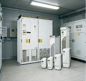 Convertisseur de fréquence variable ABB 100% original et neuf VFD ACS580 ACS580-01-046A-4 ACS580-01-046A-4+B056 45A AC380-415V 22kW - Product Image 4