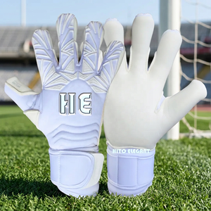 Gants de gardien de but personnalisés Gants de gardien en latex allemand de qualité supérieure Personnaliser la conception de logo Aspect et sensation uniques - Product Image 2