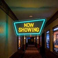 Enseigne néon LED USB à intensité variable pour propriétaires de cinémas et studios de cinéma, idéale pour vitrine, mur et décoration commerciale.