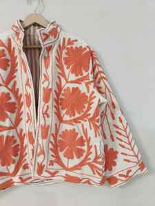 Chaqueta Suzani de Terciopelo, Chaqueta Suzani Bordada a Mano, Chaqueta Suzani Bohemia para Mujer, Chaqueta con Nuevo Patrón de Bordado en Oferta - Product Image 4