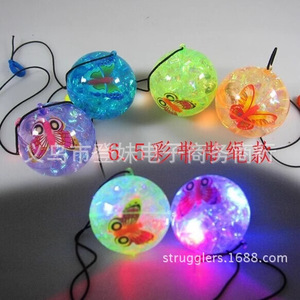 Balles rebondissantes lumineuses 6,5 cm, jouet en plastique avec motif papillon pour enfants et jeunes, vente en gros pour les vendeurs de rue - Product Image 1