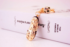 Aleación de zinc Metal cristal promoción bicicleta moda diamante llavero para recuerdo regalo Deportes Fútbol zapatos llavero - Product Image 3