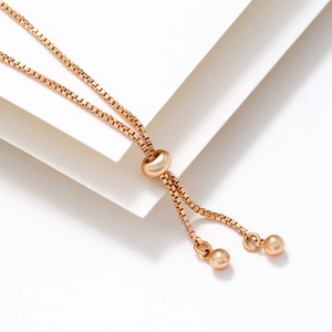 สร้อยข้อมือผู้หญิงดีไซน์ผีเสื้อประดับเพชรซิคอนชุบทอง 18K แฟชั่นทันสมัย วัสดุทองเหลือง เหมาะสำหรับเป็นของขวัญ - Product Image 2