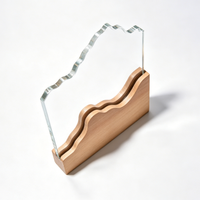 Expédition directe d'usine, vente en gros, trophée en cristal personnalisé avec base en bois, trophée en verre transparent, cadeau personnalisable
