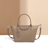 Nouveau Sac Fourre-tout Tendance en Nylon avec Fermeture Éclair, Sac Bandoulière Minimaliste et Élégant, Sac à Main Décontracté pour Femme, Sac à Épaule Polyvalent