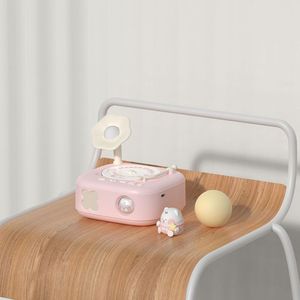 Juguete de Peluche de Erling Haaland, Proyector de Cuentos Educativo con Batería de Litio para Niños - Product Image 1