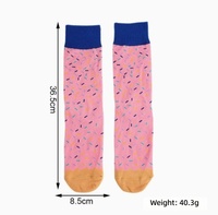 Chaussettes promotionnelles amusantes en coton 200N de haute qualité, motif et emballage personnalisés, boîte cadeau créative en forme de donut OEM