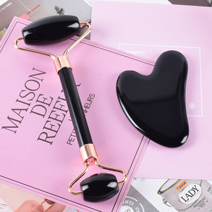 Tenu dans la main Obsidienne Noire Naturelle Rouleau En Forme De Coeur Gua Sha Grattoir <span class=keywords><strong>Masseur</strong></span> Outil - Product Image 6