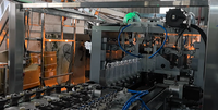 Machine de remplissage et de scellage BFS pour liquides IV à base de solution de Ringer lacté, adaptable à plusieurs spécifications, pour usine de fabrication de produits aseptiques