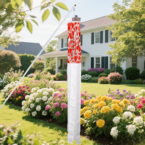 Décoration de jardin personnalisée pour la Saint-Valentin : Chaussettes à vent imprimées numériquement pour la cour, le jardin et la véranda - Product Image 5