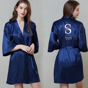 Personalisierte gedruckt Braut Partei Roben Brautjungfern mutter der braut bräutigam maid of honor Hochzeit Tag geschenk satin robe