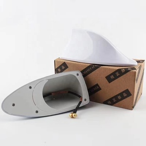 <span class=keywords><strong>Antenna</strong></span> fm per auto accessori per la decorazione del <span class=keywords><strong>tetto</strong></span> <span class=keywords><strong>antenna</strong></span> con pinna di squalo - Product Image 3