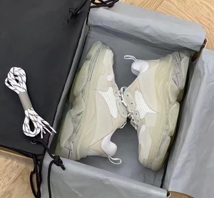 Factory direct sale of top-quality thick-soled sports <b>shoes</b>, breathable and durable, for outdoor use, basketball <b>shoes</b>, summer - Product Image 3