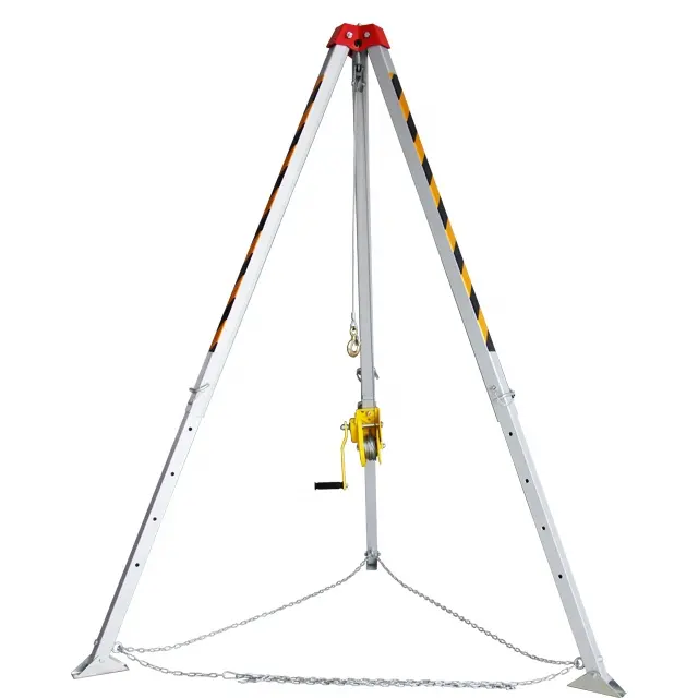 Professional hand winch rescue tripod