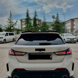 Luces traseras transparentes estilo Venom para <span class=keywords><strong>BMW</strong></span> <span class=keywords><strong>F40</strong></span> <span class=keywords><strong>116d</strong></span> 118d 120d 120i M135i, personalización Top1, estilo OEM alemán, para la región UE, EE. UU. y Asia. - Product Image 6