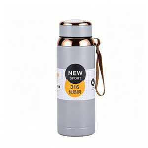 Bouteille d'eau isotherme sport en acier inoxydable SUS 316 grande capacité avec sangle pour les voyages en plein air et usage professionnel - Product Image 2