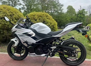 Moto sportive Kawasaki <span class=keywords><strong>Ninja</strong></span> <span class=keywords><strong>400</strong></span> haute performance 399cc avec ABS d'occasion - Product Image 4