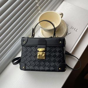 Women's Fashionable Handbag, with Classic Woven <b>Box</b>-style Design, Polyester Material Lining, and <b>Lock</b>-style Closure.2833 - Product Image 1