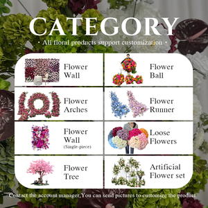 Sfere Floreali Bordeaux e Verdi Adatte per Decorazioni di Lusso per Centrotavola Matrimoniali - Product Image 5