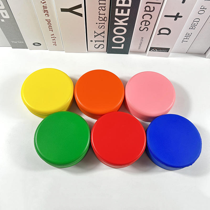 Ice Hockey (random color)