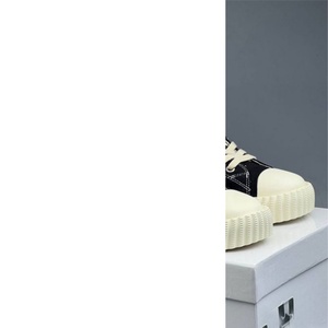 Chaussures de marche noires et blanches, tendance et simples, avec semelles en caoutchouc, confortables et décontractées pour l'été. - Product Image 3