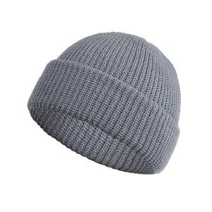 Customize The Latest Knitted Caps Fashion Warm Knitted Caps For Outdoor Travel