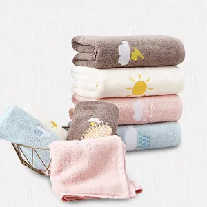 Wholesale Luxury Towels Set Bath + Face + Hand Towels 100% Egyptian Cotton Cute Embroidery Bath Towel