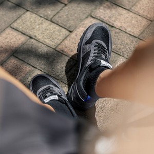Chaussures de sport décontractées pour hommes, style rétro, respirantes, à semelle épaisse, en mesh, pour l'été, style business casual, couleur noire. - Product Image 4