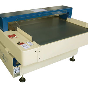 Convoyeur KAI-900N Détecteur d'aiguille <span class=keywords><strong>de</strong></span> type largeur 900mm - Product Image 1