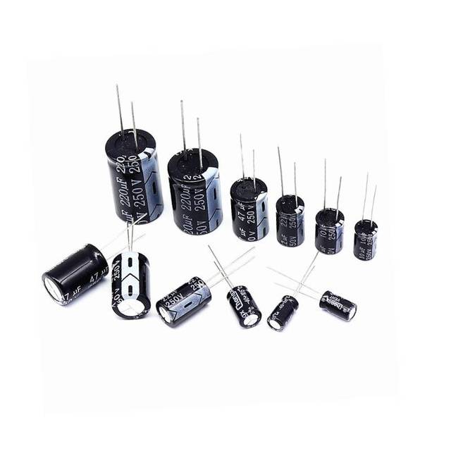 Standard Brand 6.8UF 100Uf 17Uf 10000uf 1000uf 250V 10V 16V 450V Dip Aluminum Electrolytic Capacitor