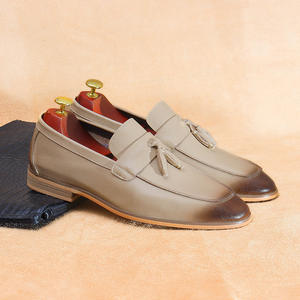 Bottes Chukka Classiques Rétro pour Hommes 2025 – Imperméables, Idéales pour l'Automne, l'Hiver, la Randonnée en Extérieur et le Travail Quotidien - Product Image 1