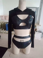 Costume de carnaval OEM personnalisé, monokini doré métallisé brillant, col montant, fermeture éclair, découpes, harnais de cuisse, bande de masque