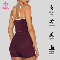 Ensemble 2 pièces de vêtements de sport pour femme : Brassière de sport à séchage rapide en tissu personnalisé et short de yoga croisé à bordure contrastante