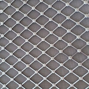 Griglie Decorative in Rete Metallica con Diamanti Assemblati a Mano per Mobili - Product Image 4