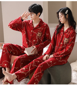 Pyjamas de couple rouges 2026 – Nouveauté automne, respirants, longs, imprimés <span class=keywords><strong>ours</strong></span> de dessin animé, en pur coton, vêtements d'intérieur pour <span class=keywords><strong>homme</strong></span> et femme, pyjamas de mariage - Product Image 1
