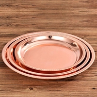 Plat de service de luxe en acier inoxydable poli plaqué or, multi-tailles, orné d'un motif islamique gravé, pour la maison et la restauration événementielle