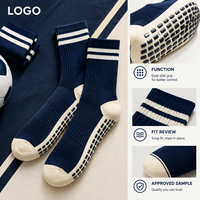 Chaussettes de football antidérapantes double adhérence, blanc et bleu marine, à rayures de football, pour terrain, conformes aux spécifications des acheteurs, développement en usine, programme de vente en gros
