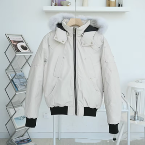 Cappotto Invernale Personalizzato Lize per Uomo <span class=keywords><strong>con</strong></span> Cappuccio in <span class=keywords><strong>Pelliccia</strong></span> di <span class=keywords><strong>Volpe</strong></span>, Giacca Imbottita 80% <span class=keywords><strong>Piumino</strong></span>, Impermeabile e Spessa - Product Image 4