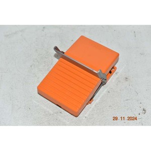 Plc Xper810 Single <strong>Foot</strong> Switch Metal Oran 1nc + 1no for Warranty Product - Product Image 2