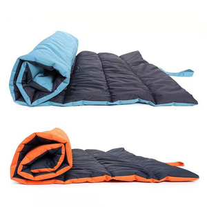 Alfombrilla impermeable acolchada de alta calidad OEM al por mayor, alfombrilla enrollable para mascotas con logotipo personalizado, alfombrilla portátil para mascotas de viaje al aire libre de color personalizado - Product Image 3
