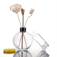Diffuseur d'arômes ovale de luxe léger transfrontalier, bouteille en verre blanc brillant 50/100/150ml, sans fumée, transparent, avec gravure en relief