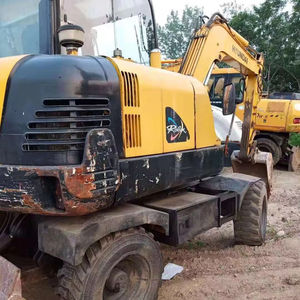 Excavatrice d'occasion HYUNDAI 60W-7 Prix avantageux excellentes performances Excavatrice d'occasion HYUNDAI à vendre - Product Image 1