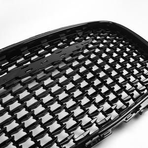 Calandre de pare-chocs avant gris noir calandre de capot avant pour <span class=keywords><strong>Chrysler</strong></span> <span class=keywords><strong>300C</strong></span> SRT 2015-2018 - Product Image 3