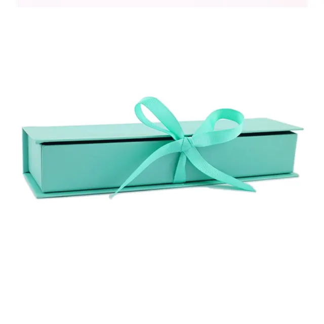 Caja de regalo magnética reciclable personalizada, lujosa cinta de diseño plegable plana, pegatina rígida, caja de embalaje duradera para zapatos y calcetines