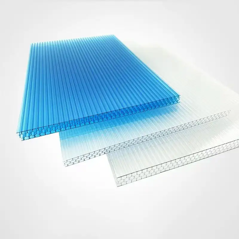 10 yıl garanti UV kaplı en iyi seçim Multiwall 20mm Twinwall polikarbonat çatı PC içi boş levha