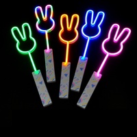 Baguette néon licorne 17 "Led Party avec clignotant coloré pour anniversaire d'enfant Noël Festive Neon Lights