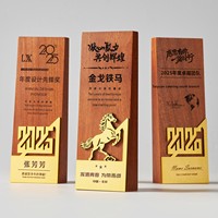 Nouveau Trophée Créatif en Bois Massif et Cristal Artificiel, Gravé au Laser, Durable et Personnalisé, pour Compétitions et Réunions Annuelles (Année du Cheval)